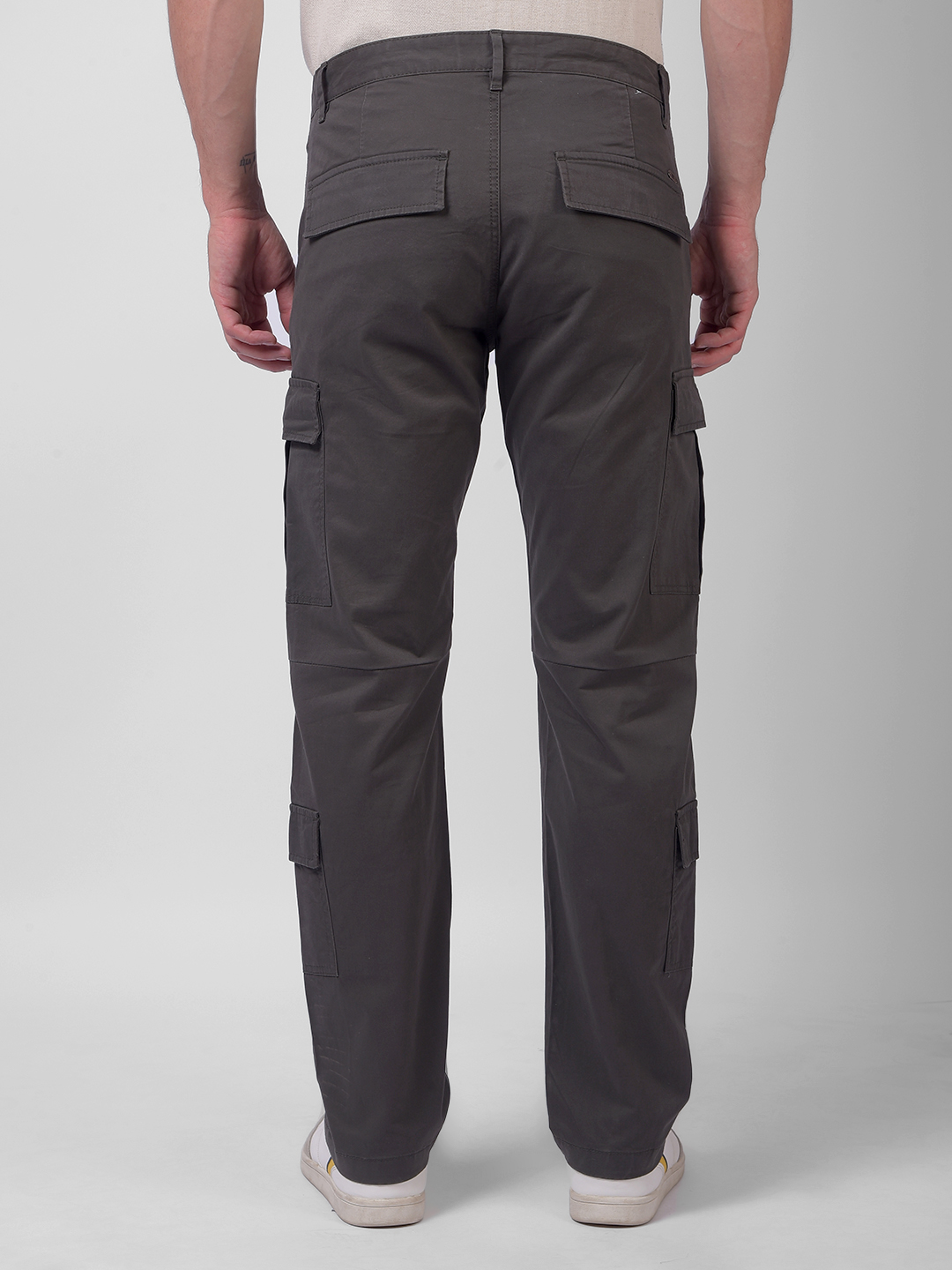 Numero Uno Men Charcoal Grey Regular Fit Cargo